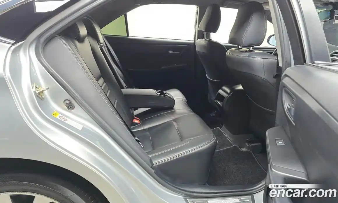 Toyota Camry 2016 2.5 Автомат в Москве № 215537, фото 16