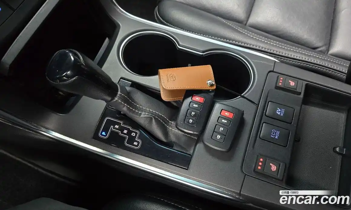 Toyota Camry 2016 2.5 Автомат в Москве № 215537, фото 8