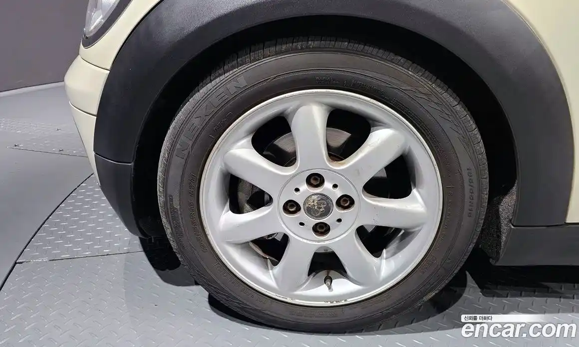 Mini Cooper 2008 1.6 Автомат в Москве № 215981, фото 6