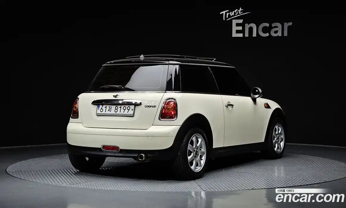 Mini Cooper 2008 1.6 Автомат в Москве № 215981, фото 9