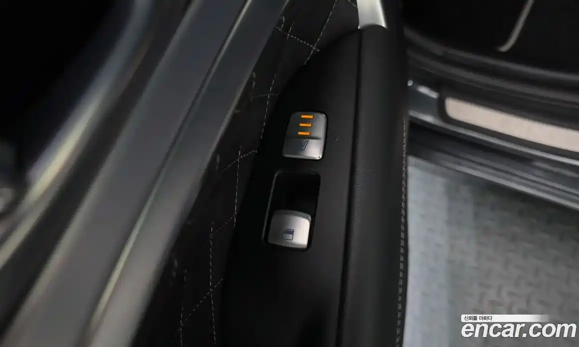 Genesis G70 2018 3.3 Автомат в Москве № 21826, фото 16