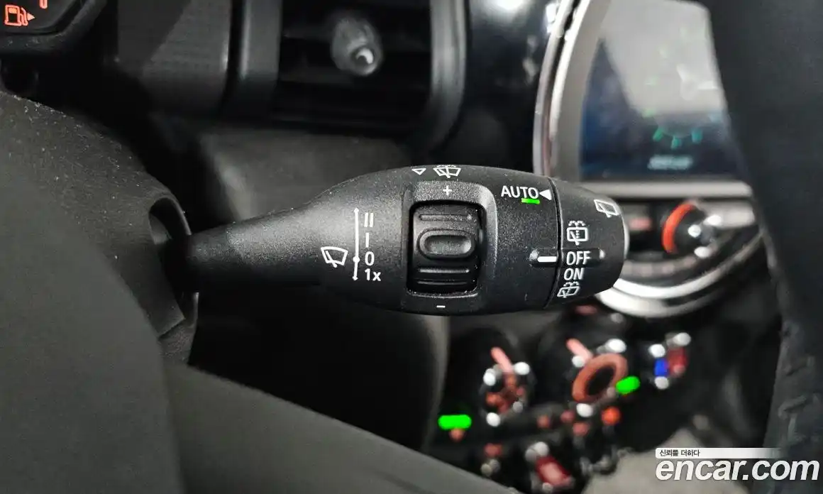 Mini Cooper 2021 1.5 Автомат в Москве № 219203, фото 16