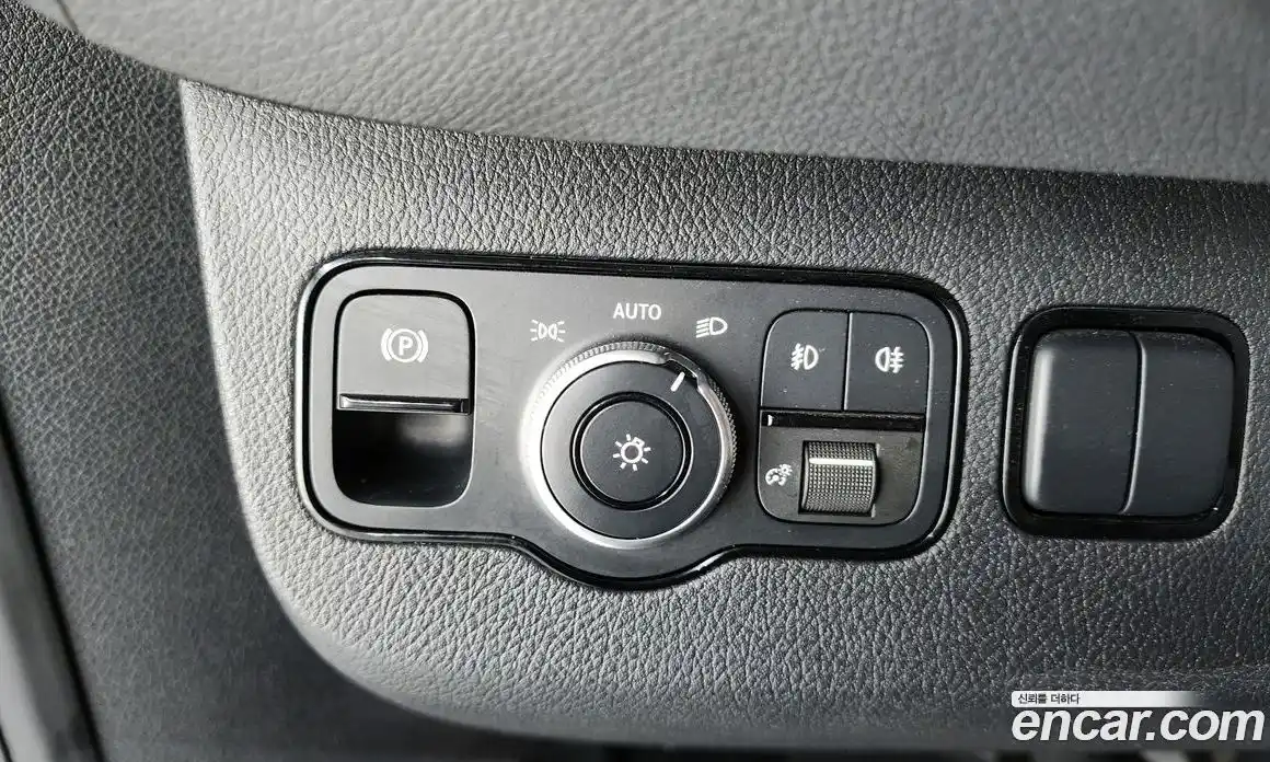 Mercedes-Benz Sprinter 2022 3.0 Автомат в Москве № 220462, фото 9