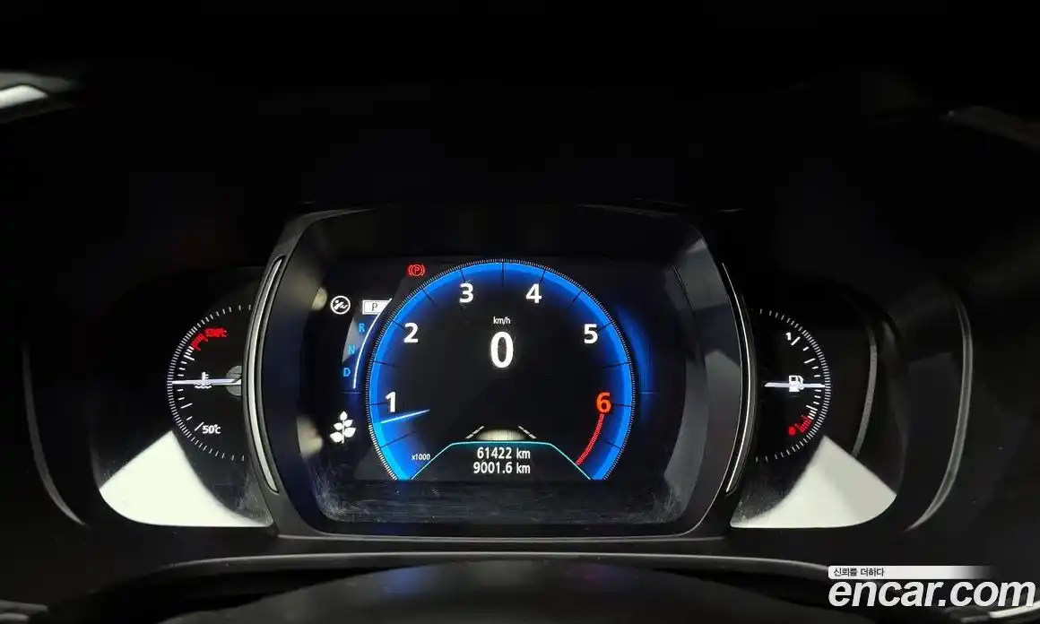 Renault QM6 2023 2.0 Автомат в Москве № 221141, фото 11