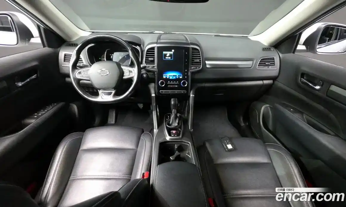 Renault QM6 2023 2.0 Автомат в Москве № 221141, фото 13