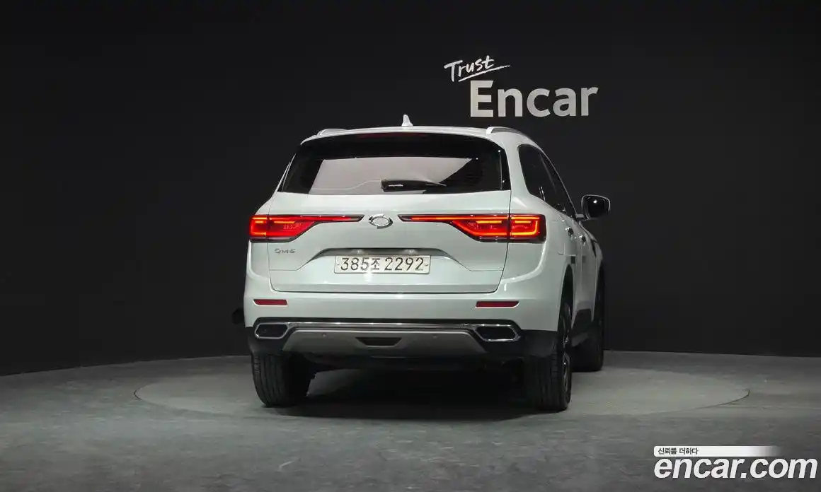 Renault QM6 2023 2.0 Автомат в Москве № 221141, фото 17