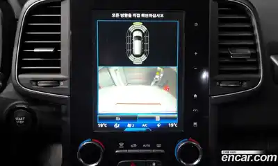 Renault QM6 2023 2.0 Автомат в Москве № 221141, миниатюра 8