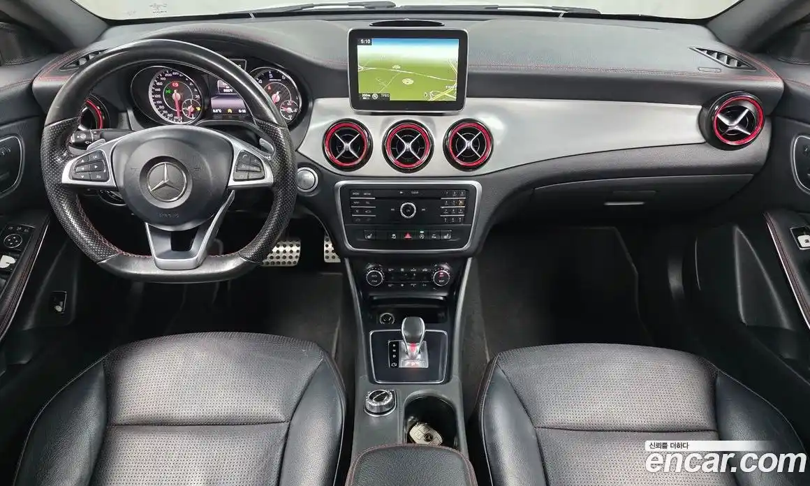 Mercedes-Benz CLA-Class 2015 2.0 Автомат в Москве № 221339, фото 11
