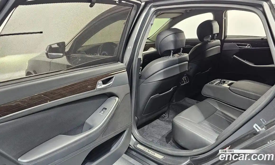 Genesis G80 2018 2.2 Автомат в Москве № 222982, фото 20