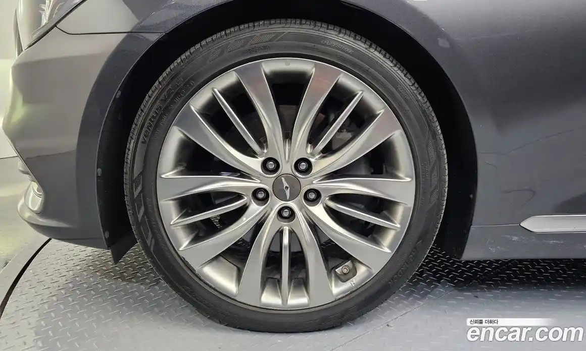 Genesis G80 2018 2.2 Автомат в Москве № 222982, фото 3