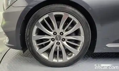 Genesis G80 2018 2.2 Автомат в Москве № 222982, миниатюра 3