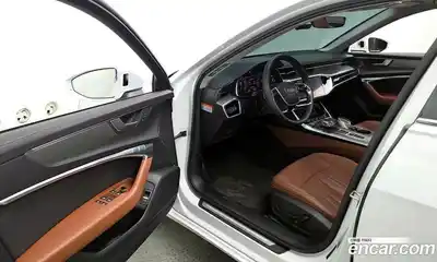 Audi A6 2025 2.0 Автомат в Москве № 227806, миниатюра 12