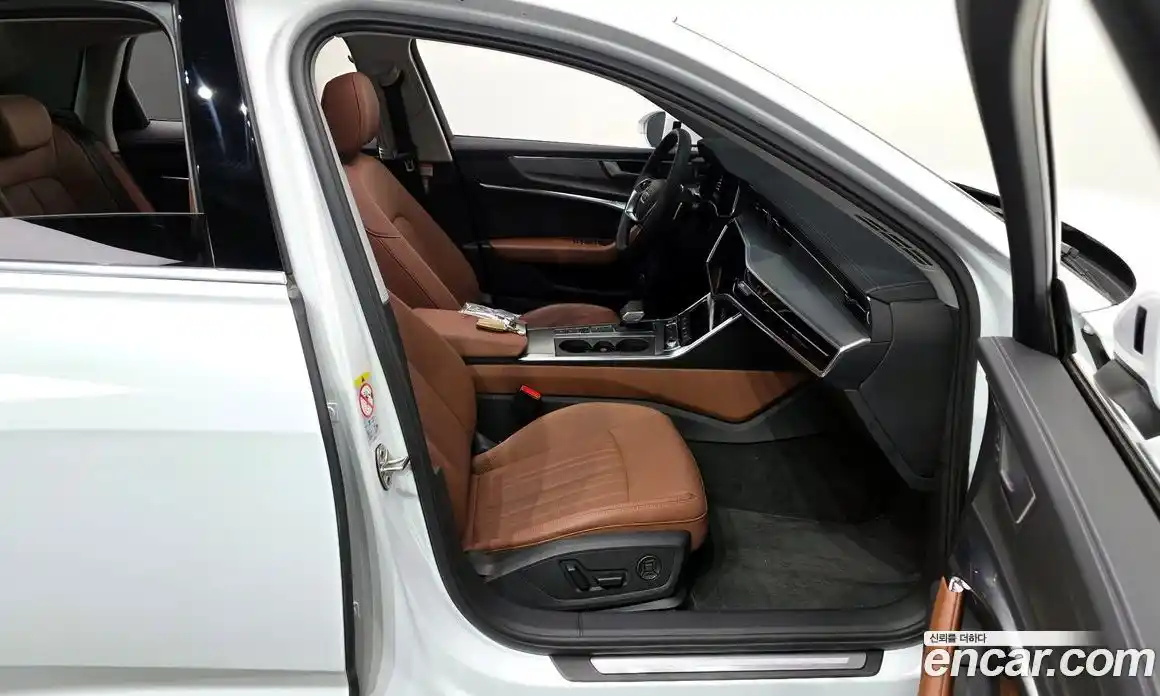 Audi A6 2025 2.0 Автомат в Москве № 227806, фото 14