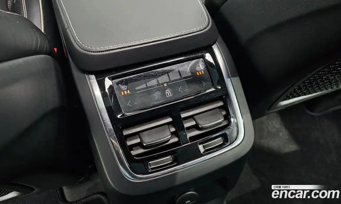 Volvo XC90 2021 2.0 Автомат в Москве № 230381, фото 4