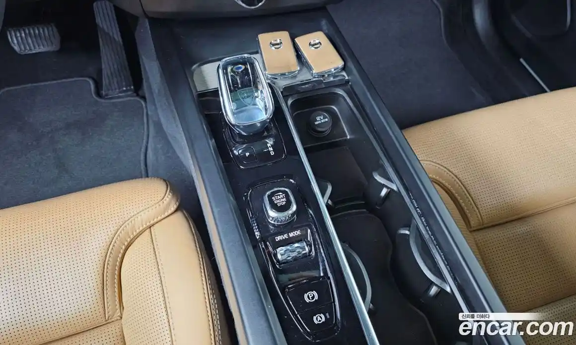 Volvo XC60 2020 2.0 Автомат в Москве № 230449, фото 16