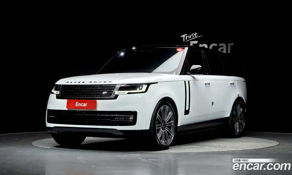 Land Rover Range-Rover 2025 4.4 Автомат в Москве № 231151, фото 4