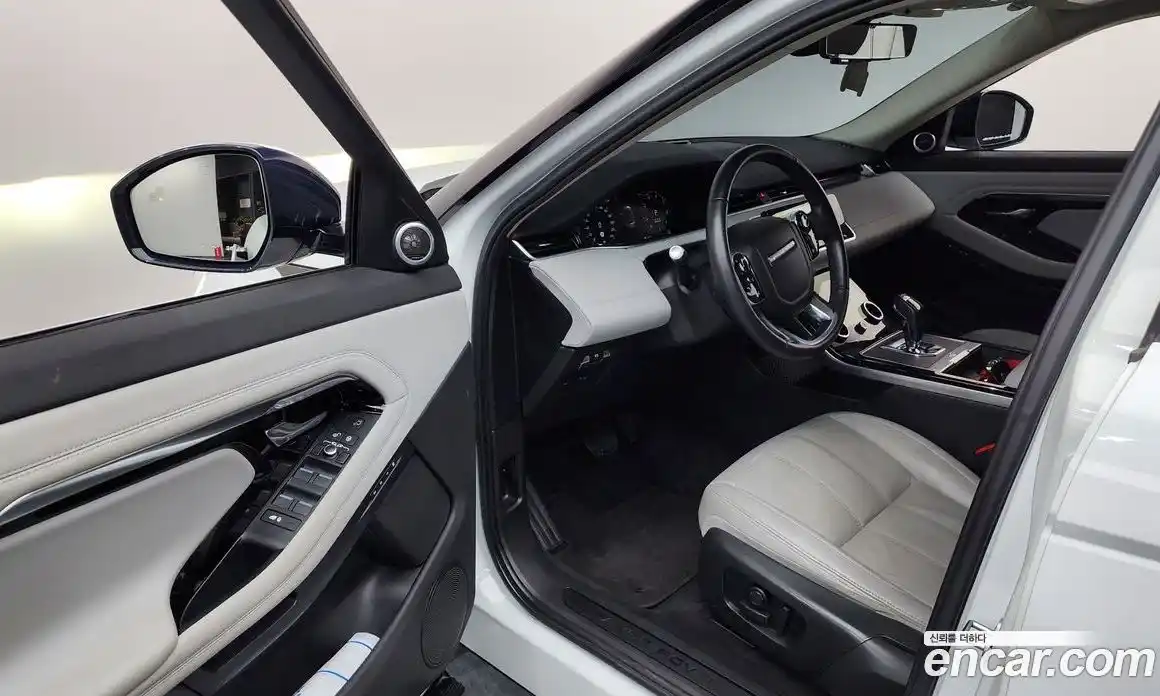 Land Rover Range-Rover Evoque 2020 2.0 Автомат в Москве № 231193, фото 14