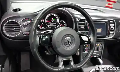 Volkswagen Beatle 2015 2.0 Автомат в Москве № 232208, миниатюра 8