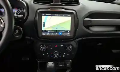 Jeep Renegade 2021 2.4 Автомат в Москве № 232286, миниатюра 6