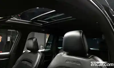 Jeep Cherokee 2023 3.6 Автомат в Москве № 232373, миниатюра 12