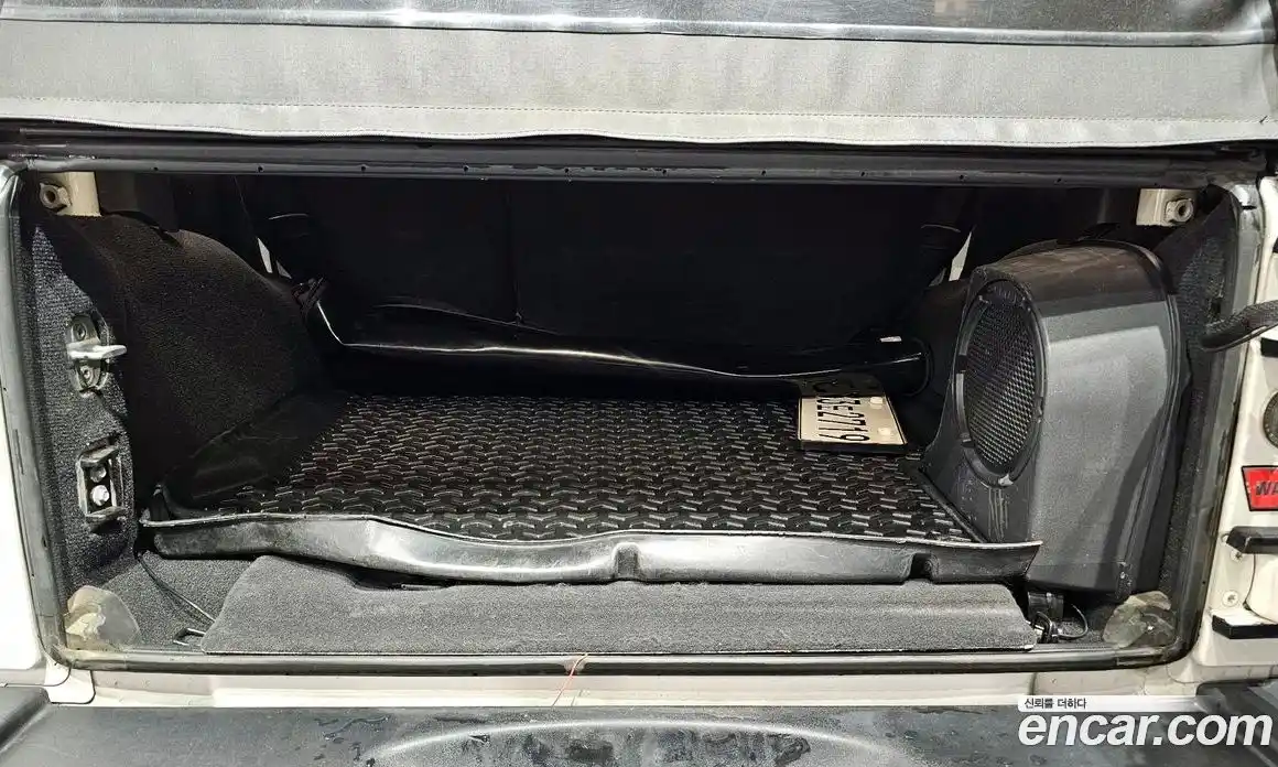 Jeep Wrangler 2010 2.8 Автомат в Москве № 232766, фото 13