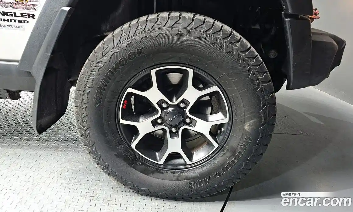 Jeep Wrangler 2010 2.8 Автомат в Москве № 232766, фото 18