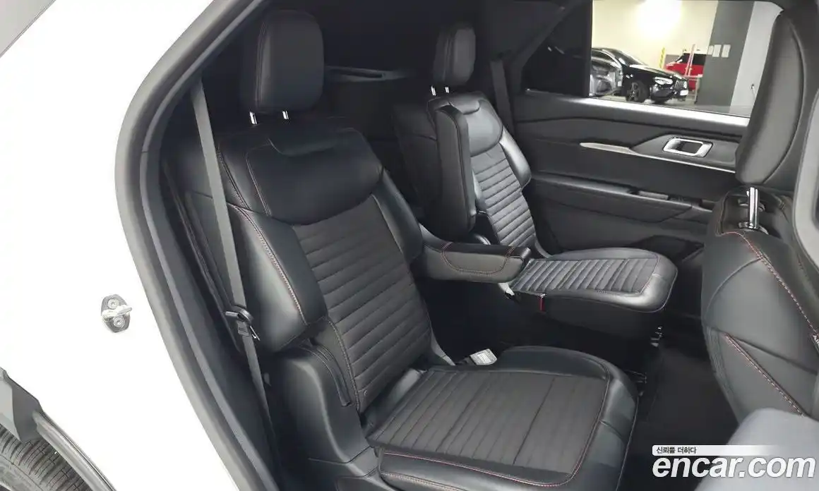 Ford Explorer 2025 2.3 Автомат в Москве № 233018, фото 16