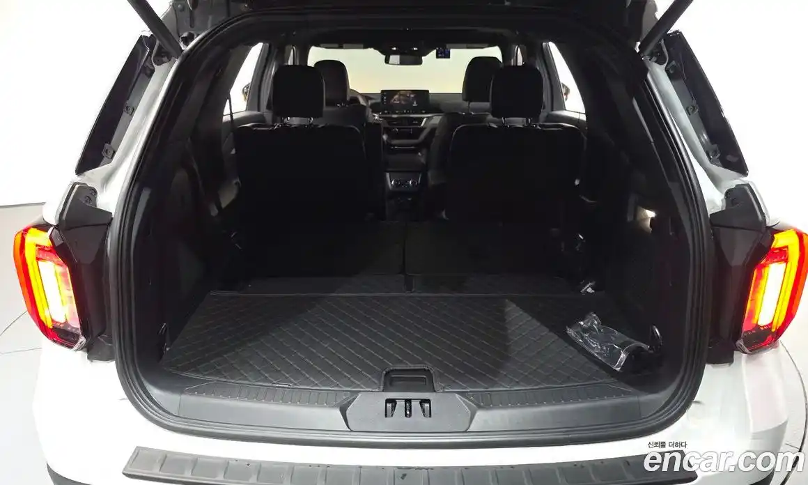 Ford Explorer 2025 2.3 Автомат в Москве № 233018, фото 20