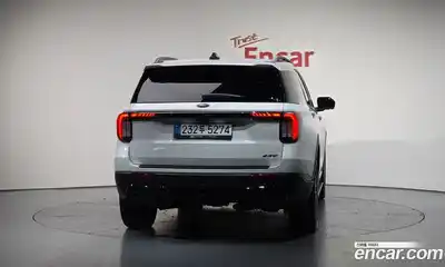 Ford Explorer 2025 2.3 Автомат в Москве № 233018, миниатюра 6
