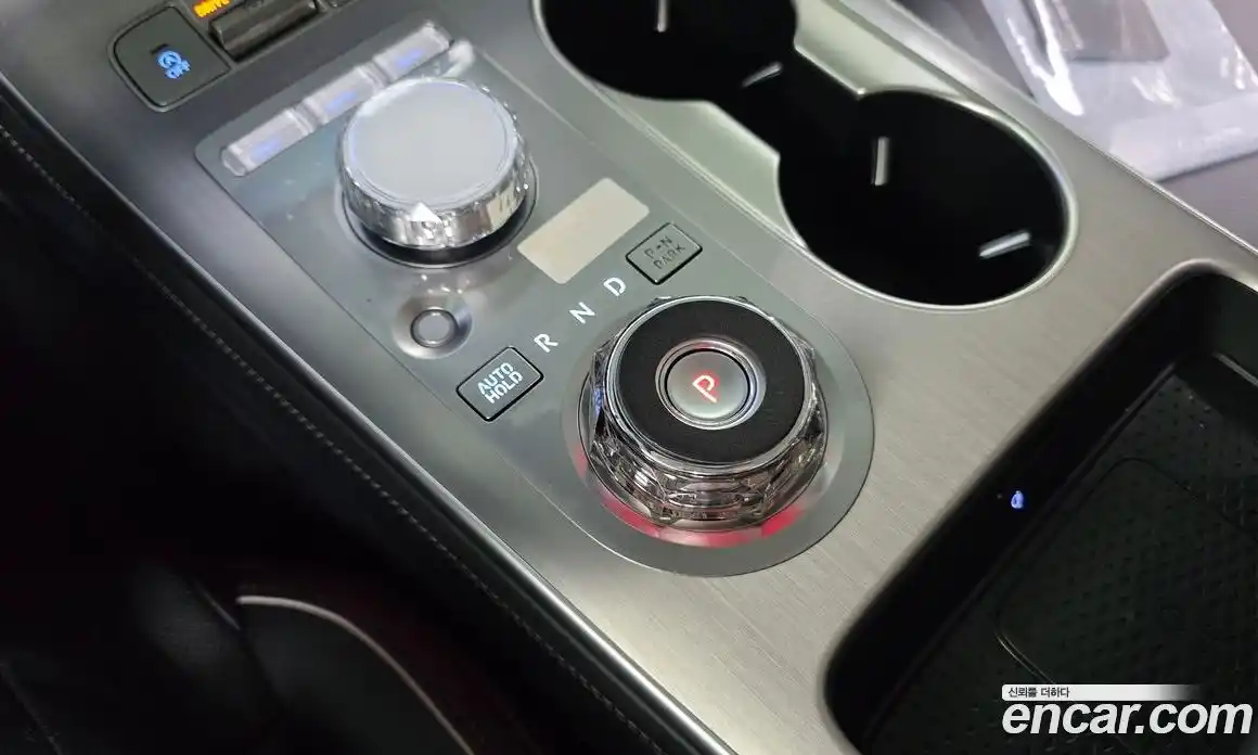 Genesis GV70 2025 2.5 Автомат в Москве № 23332, фото 18