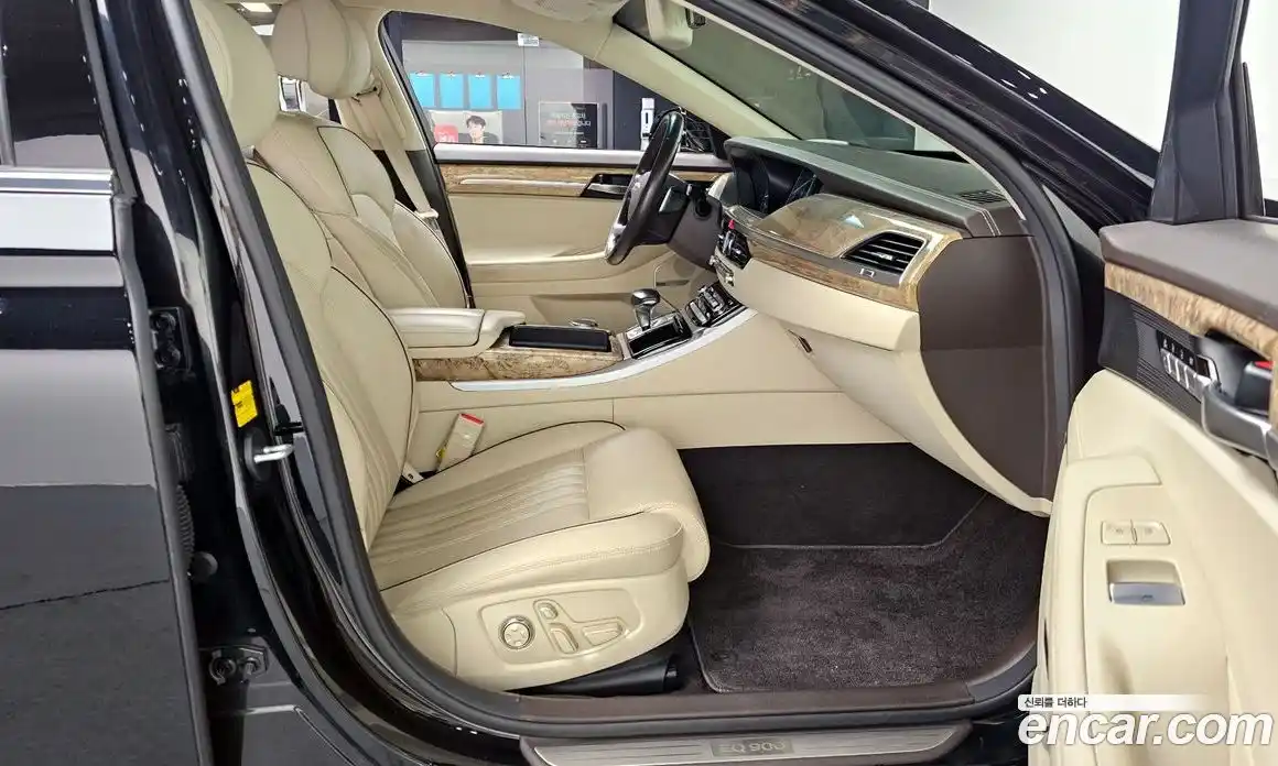 Genesis EQ900 2017 3.3 Автомат в Москве № 24292, фото 17