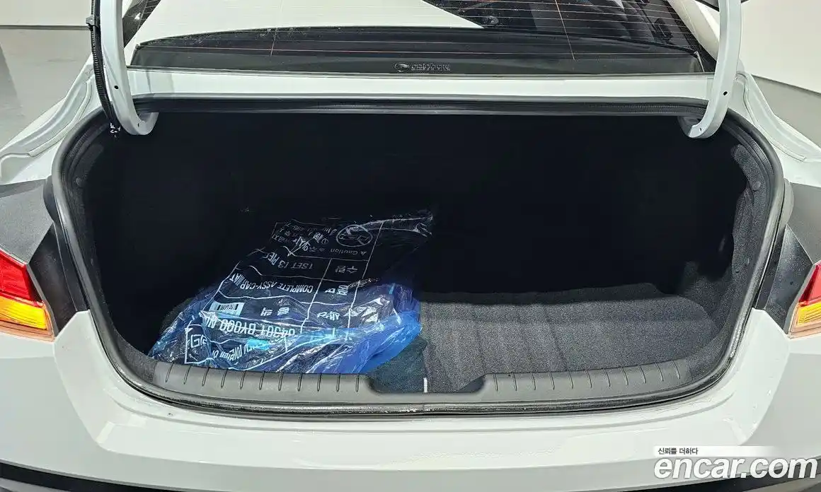 Hyundai Avante 2026 1.6 Автомат в Москве № 243952, фото 13