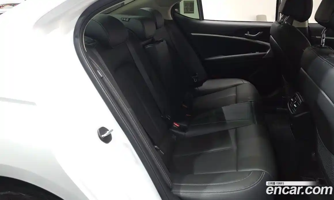 Genesis G70 2022 2.0 Автомат в Москве № 25199, фото 12