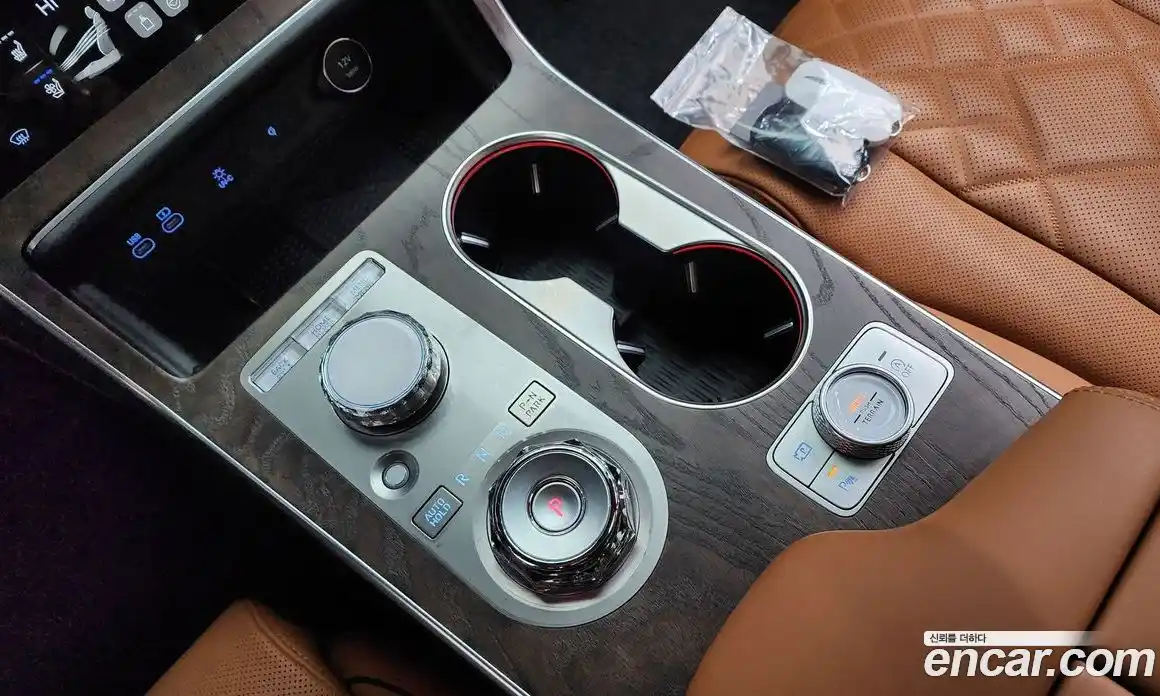 Genesis GV80 2024 2.5 Автомат в Москве № 25498, фото 13