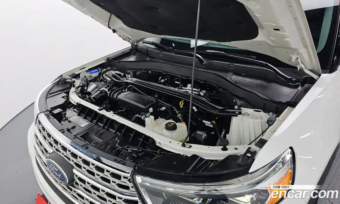 Ford Explorer 2023 2.3 Автомат в Москве № 255416, фото 15