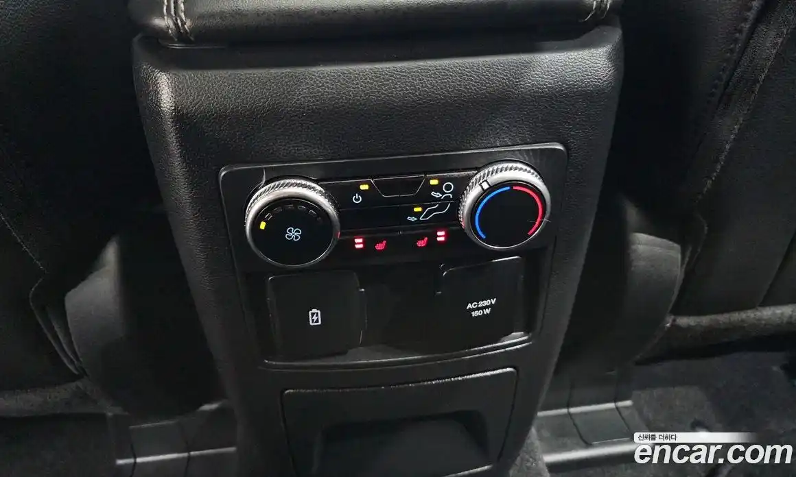 Ford Explorer 2023 2.3 Автомат в Москве № 255416, фото 10