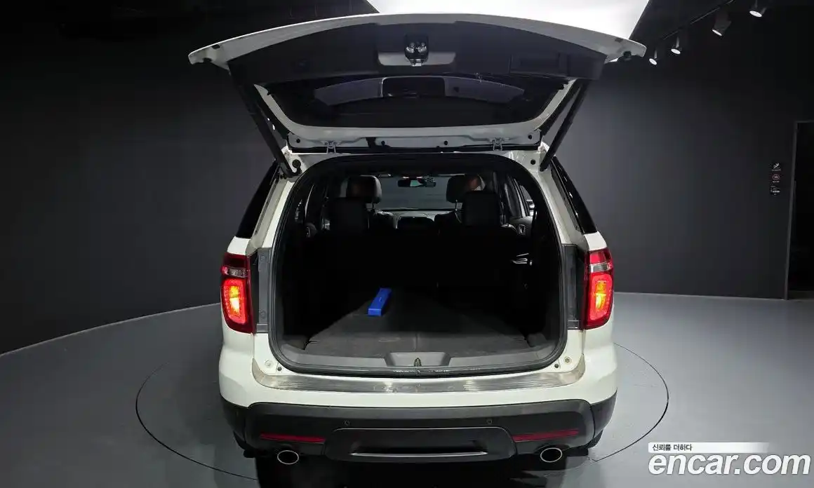 Ford Explorer 2015 3.5 Автомат в Москве № 255537, фото 1