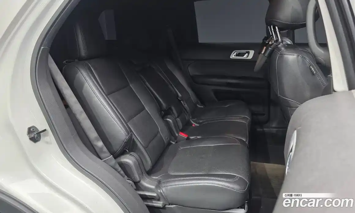 Ford Explorer 2015 3.5 Автомат в Москве № 255537, фото 3