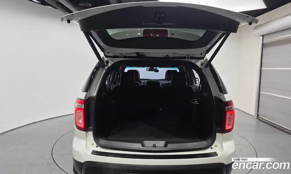 Ford Explorer 2014 3.5 Автомат в Москве № 255555, фото 9