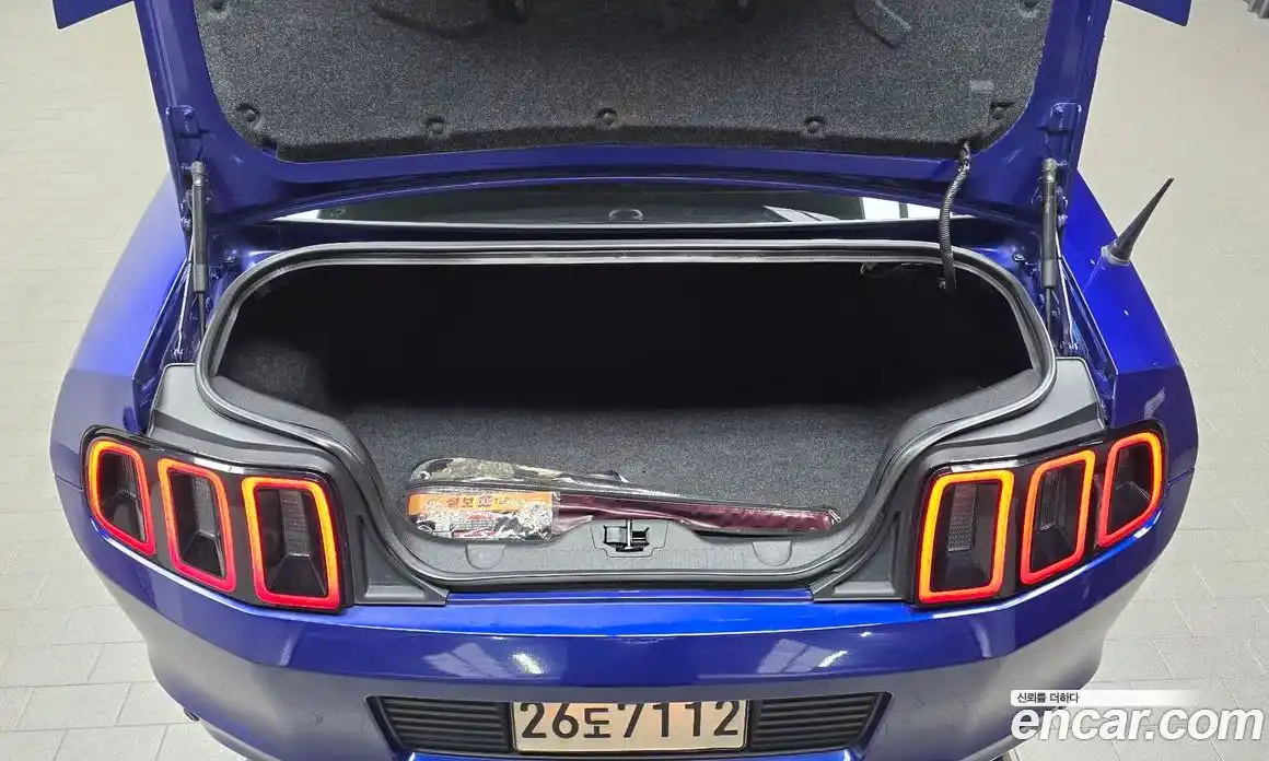 Ford Mustang 2014 3.7 Автомат в Москве № 257352, фото 17