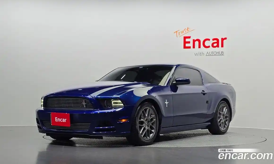 Ford Mustang 2014 3.7 Автомат в Москве № 257352, фото 10