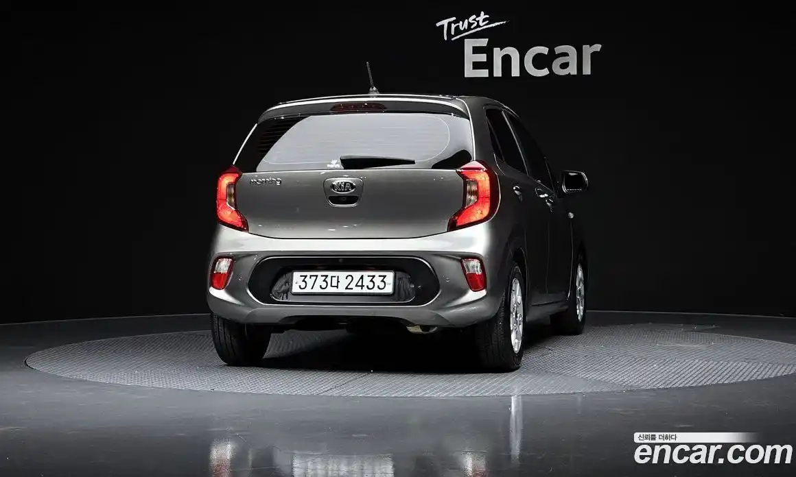 Kia Morning 2020 1.0 Автомат в Москве № 269659, фото 15