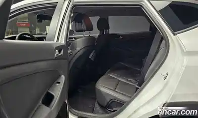 Hyundai Tucson 2018 1.6 Автомат в Москве № 273641, миниатюра 9