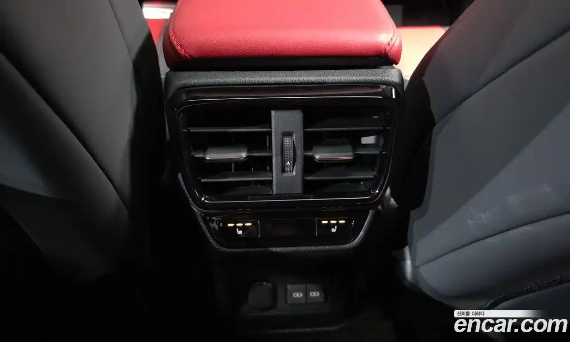 Lexus NX 2024 2.5 Автомат в Москве № 275399, фото 3