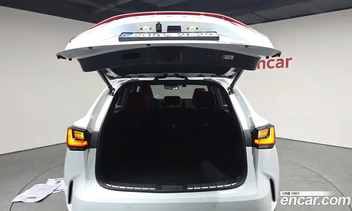 Lexus NX 2024 2.5 Автомат в Москве № 275399, фото 6