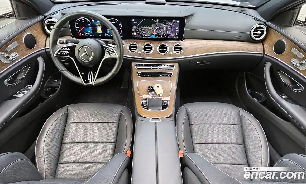 Mercedes-Benz E-Class 2023 2.0 Автомат в Москве № 286745, фото 13