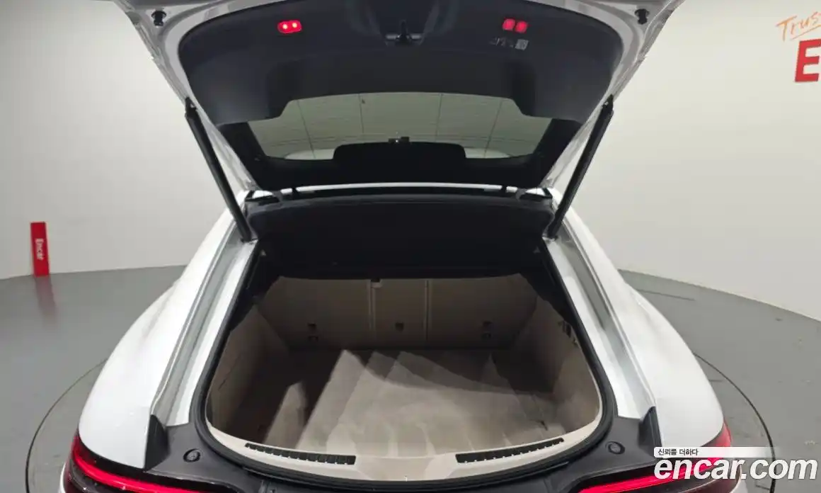 Mercedes-Benz AMG GT 2023 3.0 Автомат в Москве № 287432, фото 8