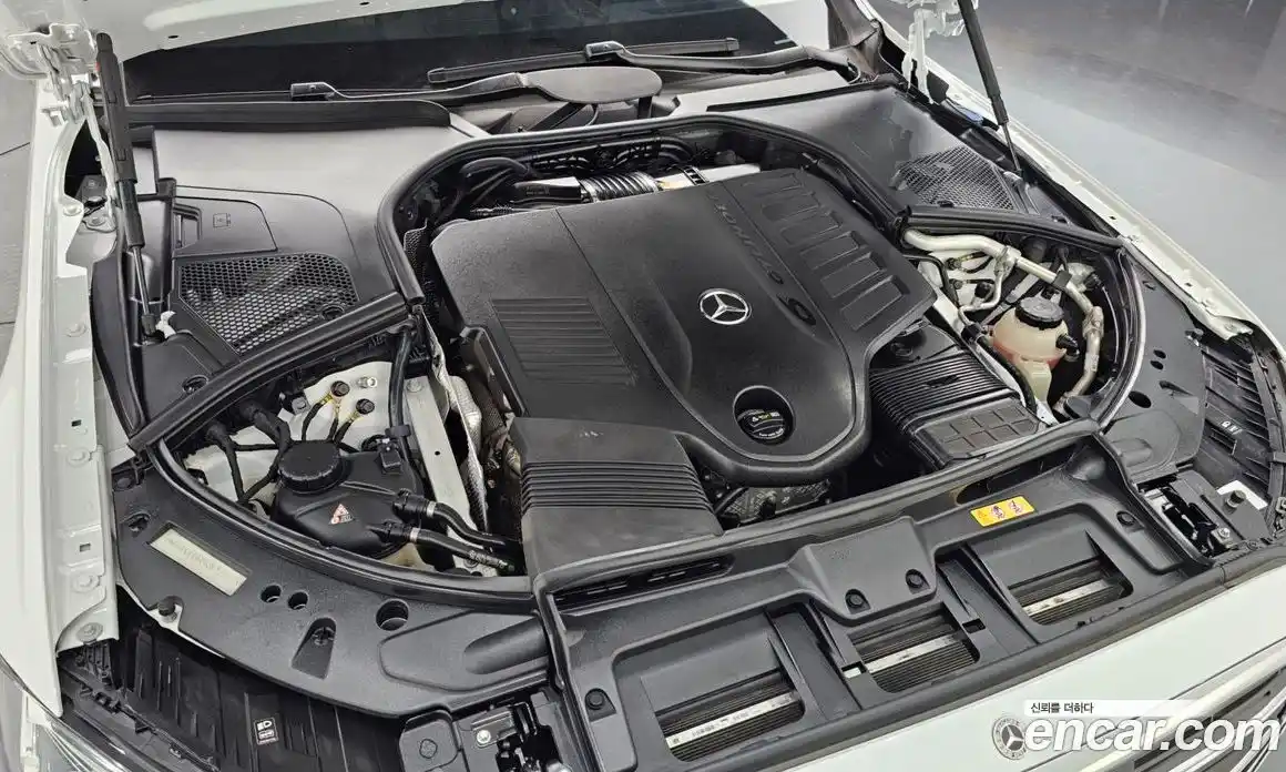 Mercedes-Benz S-Class 2024 3.0 Автомат в Москве № 288017, фото 17