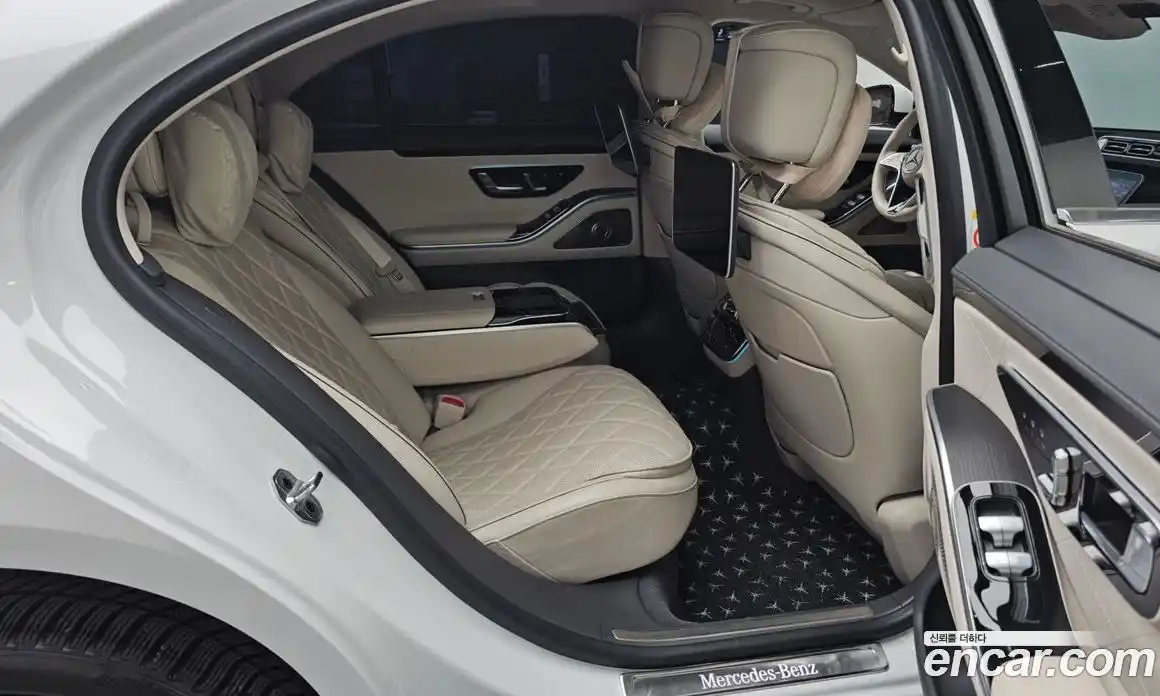 Mercedes-Benz S-Class 2024 3.0 Автомат в Москве № 288017, фото 18