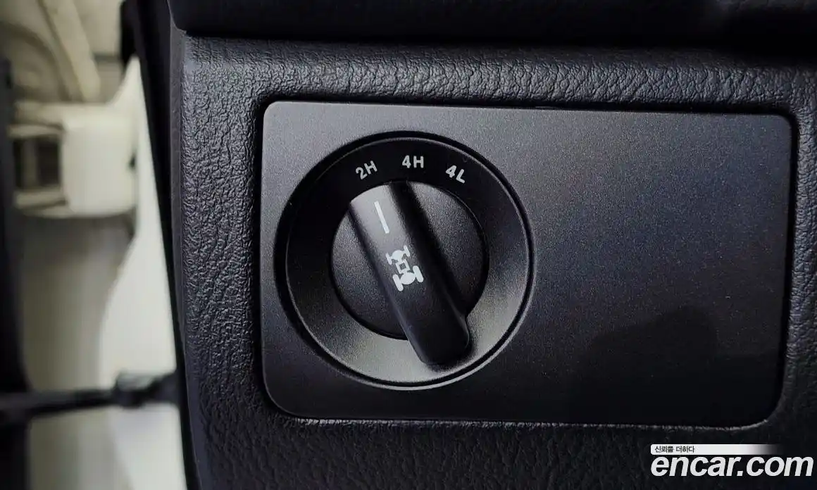 SsangYong Rexton 2014 2.0 Автомат в Москве № 30226, фото 19